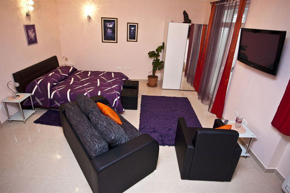 Split Apartments Peric Екстериор снимка